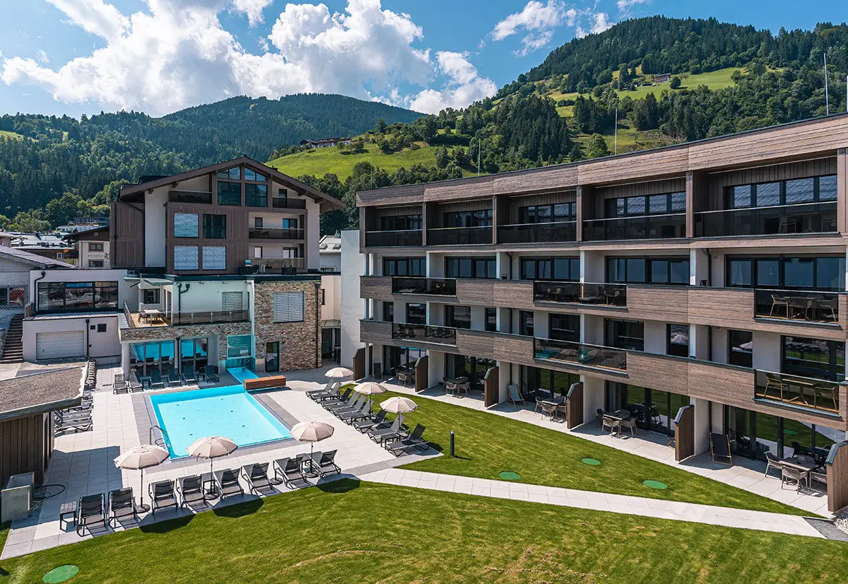Lakeside Luxury Außenaussicht von Apartements.